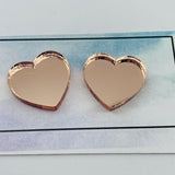 I Heart U in Mirror, Mirror on the Wall Studs