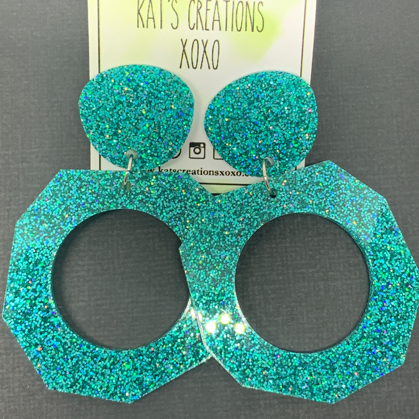 GLAMOROUS MEL dangles