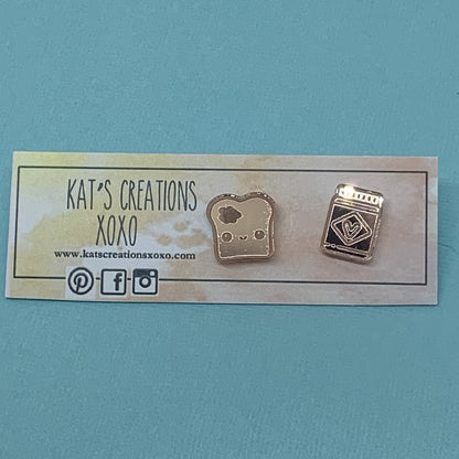 Brunch Vegemite & Toast studs