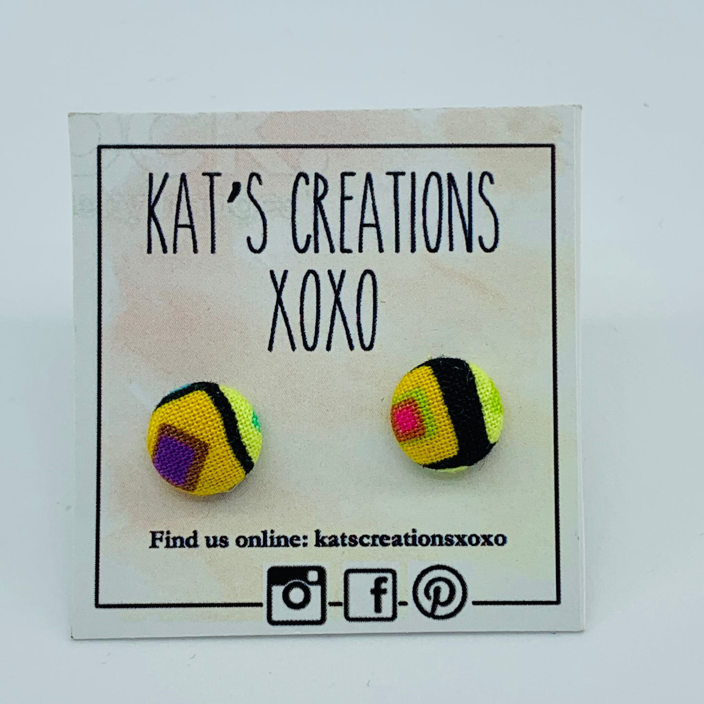 Cute as a Button Studs