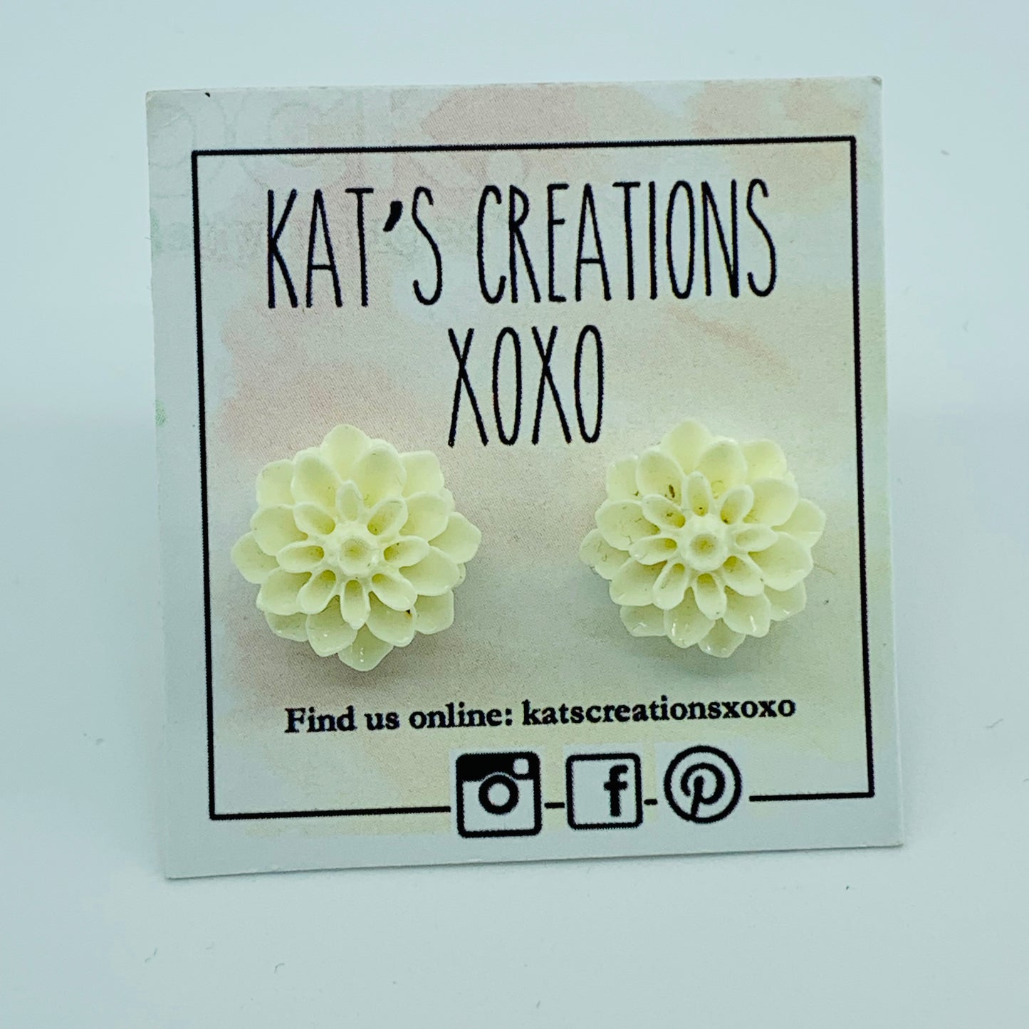 Chrysanthemum/Dahlia Resin Studs