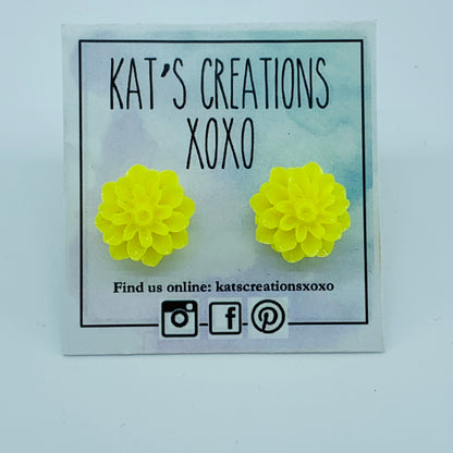Chrysanthemum/Dahlia Resin Studs