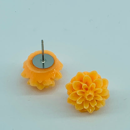 Chrysanthemum/Dahlia Resin Studs