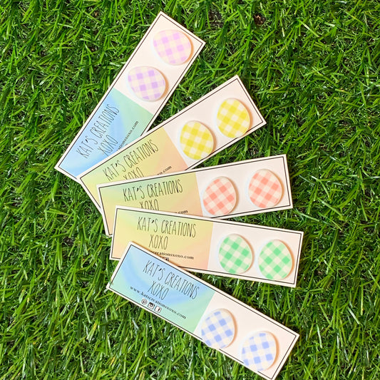 NEW Gingham egg studs